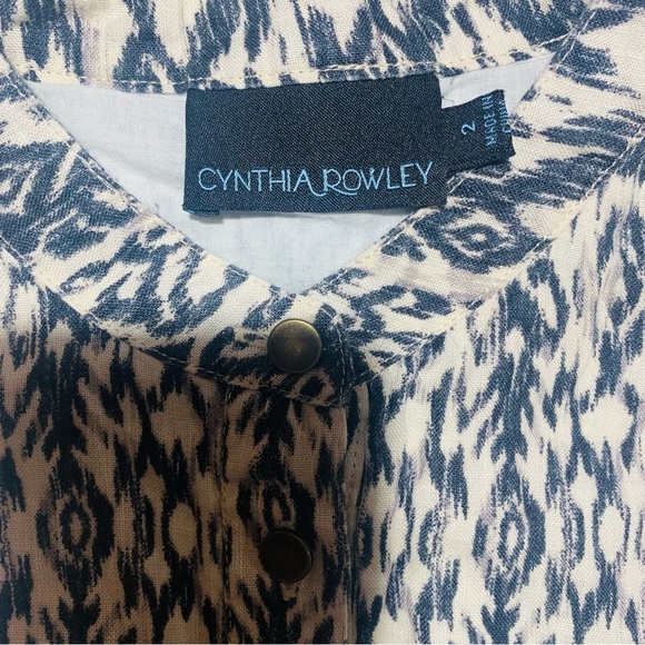 Navy and White Patterned Mini Dress - Picture 2 of 5